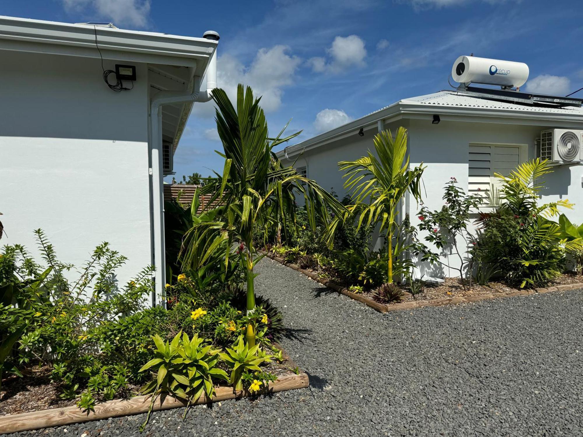 Villa Hibiscus De Charme Avec Piscine Privee Saint-Francois  Exterior photo