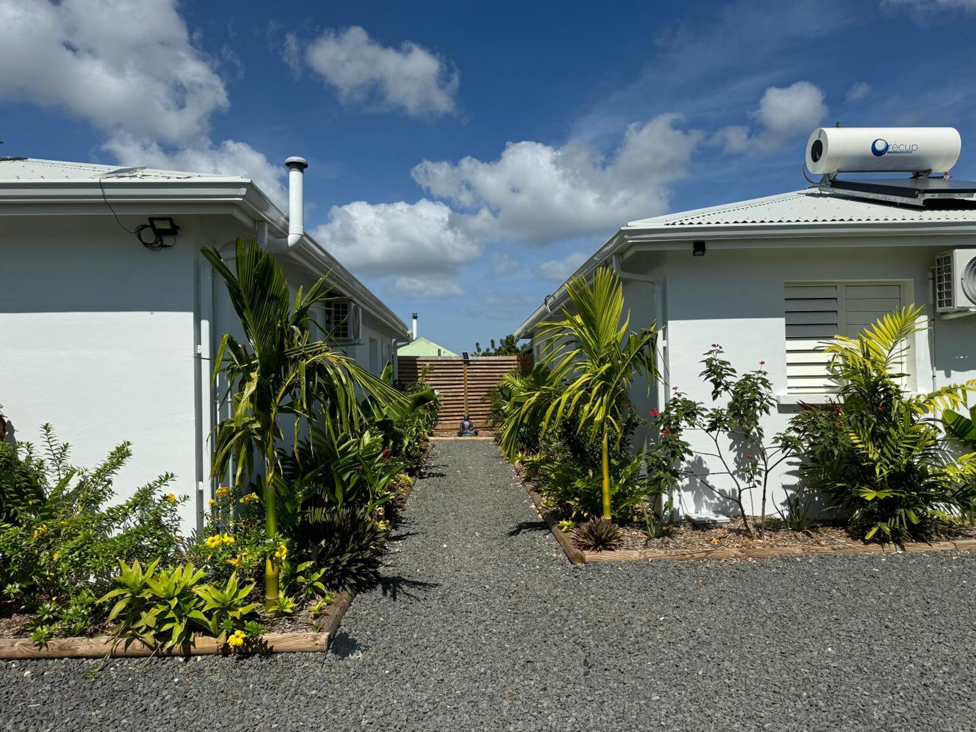 Villa Hibiscus De Charme Avec Piscine Privee Saint-Francois  Exterior photo